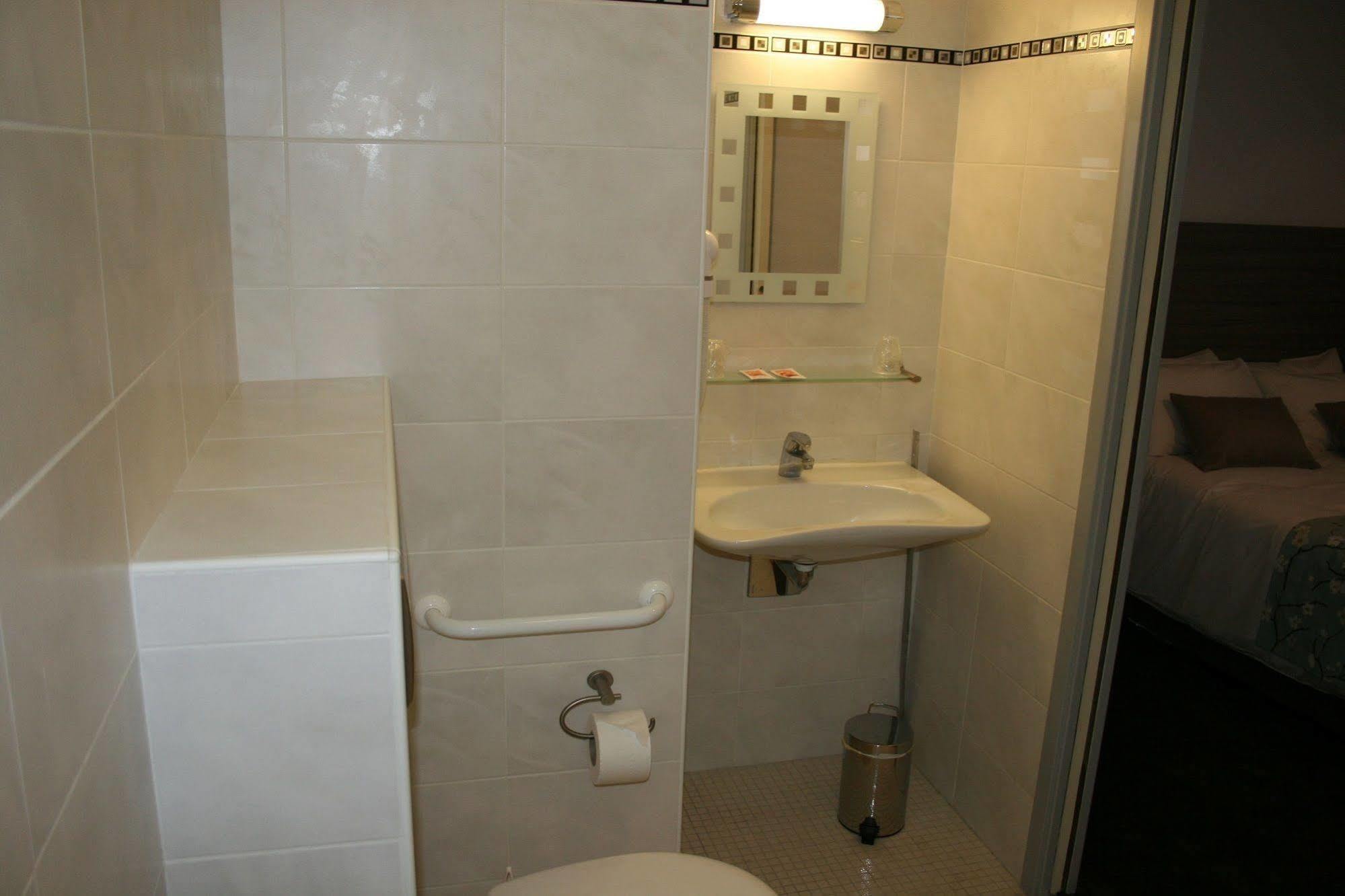 Hotel Atlantic La Rochelle  Bagian luar foto